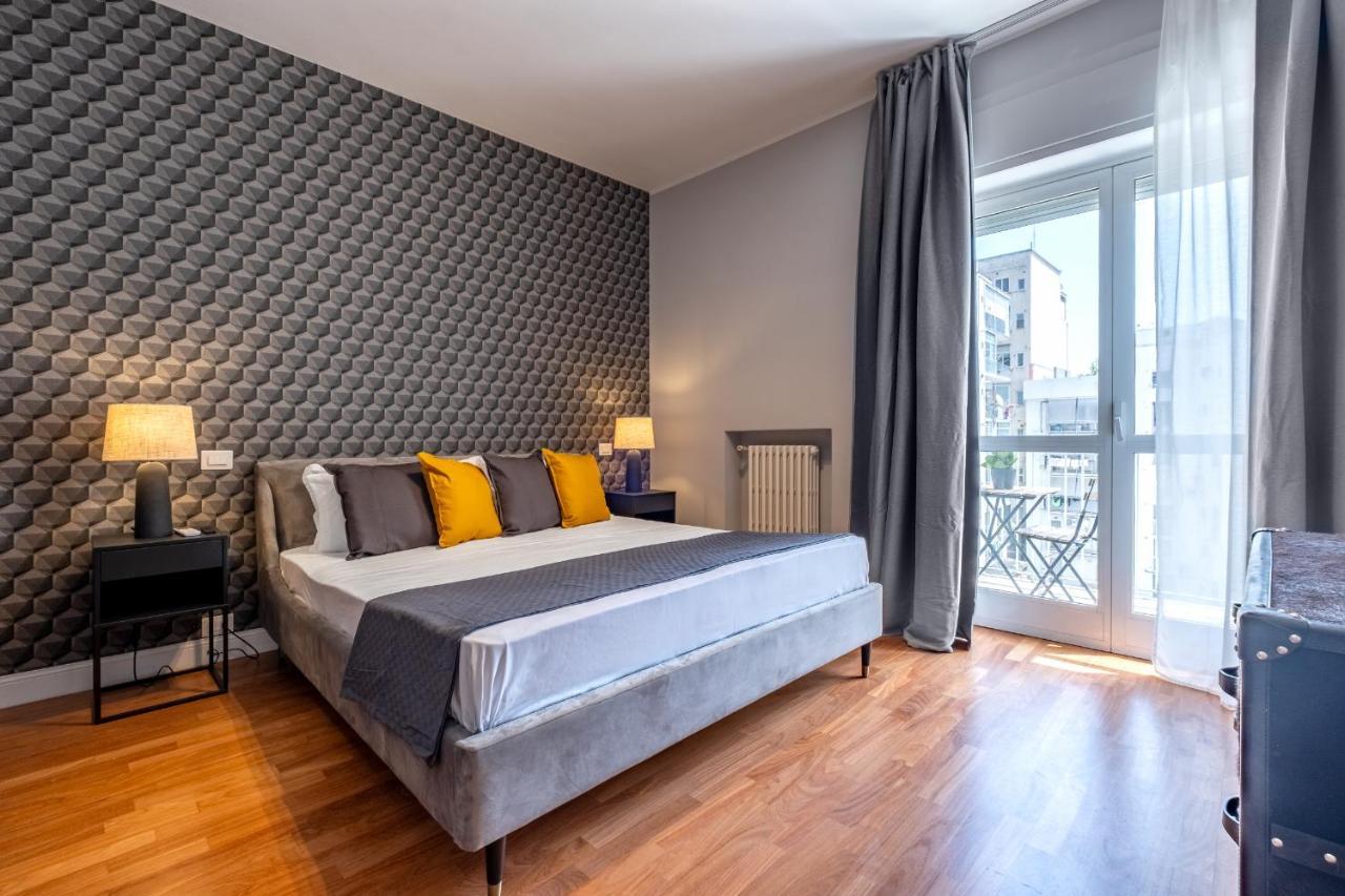 Sweet Life - Luxury Apartment-Suite-Rooms Bari Bagian luar foto