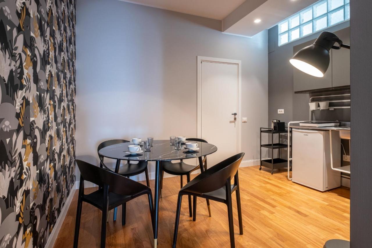 Sweet Life - Luxury Apartment-Suite-Rooms Bari Bagian luar foto
